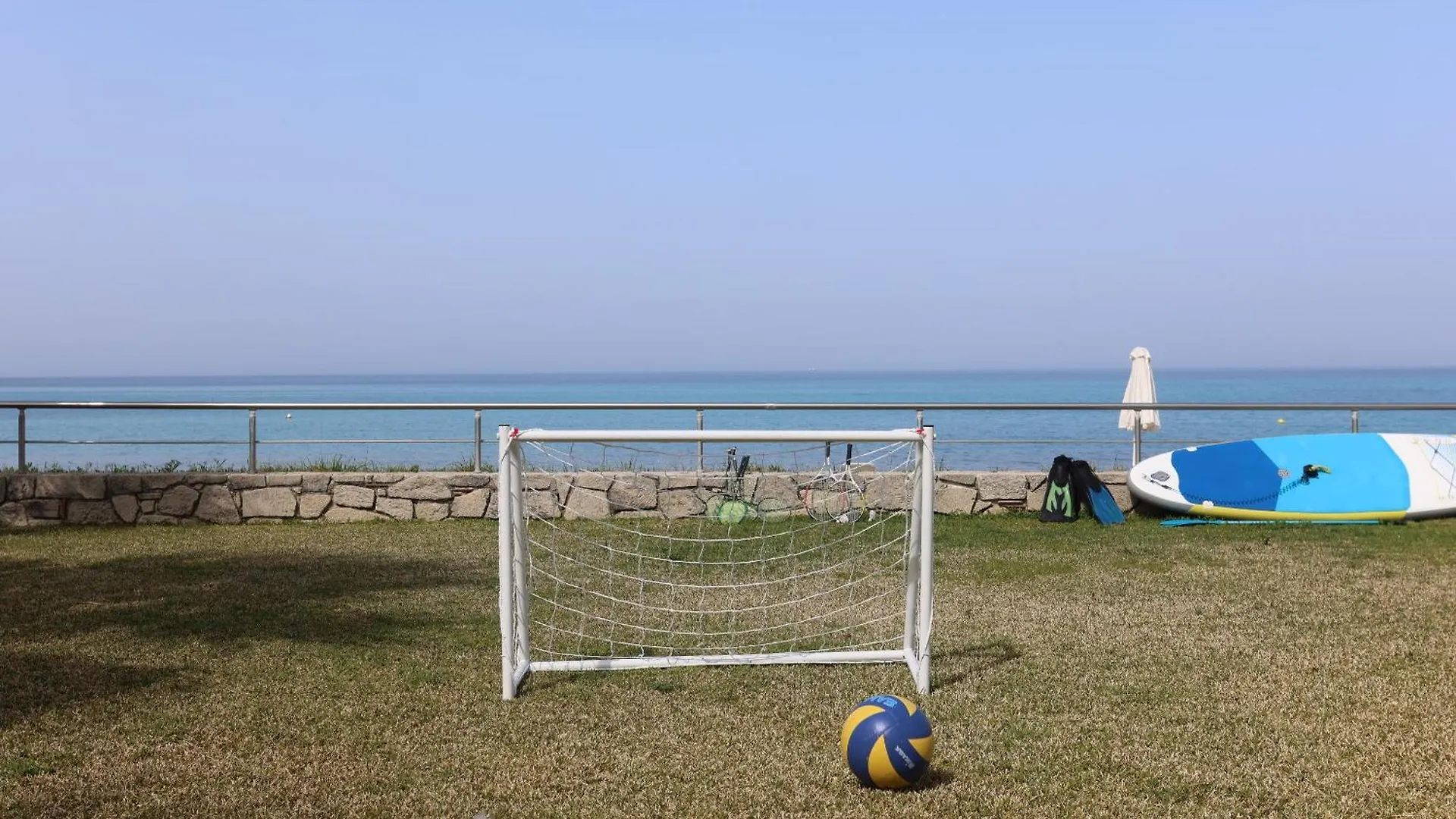 Villa Alpha - Beachfront, Steps From Mamalouka And Blue Carpet Pefkochori 0*,