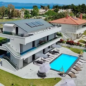 V Luxury Pefkochori